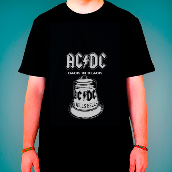 Девушка в футболке AC DC. Футболки музыкальных групп 1990. Эйдан в футболке AC/DC.