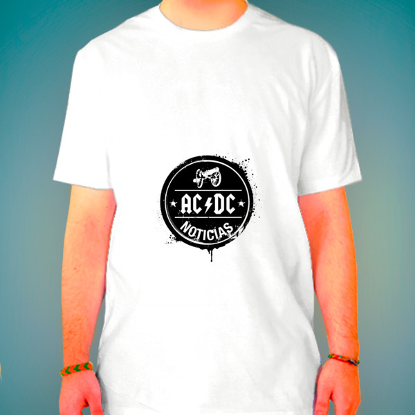 Слушать песни майка. Футболка AC DC back in Black. AC DC back in Black футболка СПБ. AC DC back in Black t Shirt. Back in Black AC DC купить футболку.